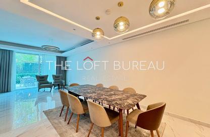 Villa - 5 Bedrooms - 6 Bathrooms for rent in Floresta Gardens - Floresta Gardens - The Pearl Island - Doha