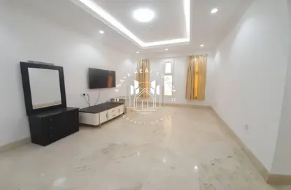 Apartment - 2 Bedrooms - 3 Bathrooms for rent in Al Muntazah Street - Al Muntazah - Doha