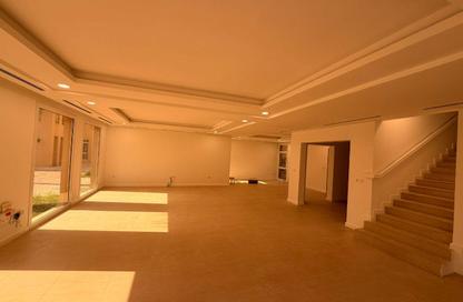 Villa - 4 Bedrooms - 6 Bathrooms for rent in West Bay Lagoon Street - West Bay Lagoon - Doha