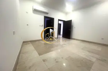 شقة - 2 غرف نوم - 3 حمامات للايجار في بناية الهاشمي - شارع المنتزه - المنتزه - الدوحة