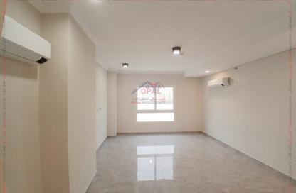 Apartment - 3 Bedrooms - 3 Bathrooms for rent in Msheireb Galleria - Msheireb Downtown Doha - Doha