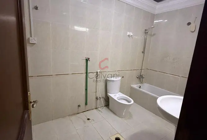 63699106 - Property Image 3