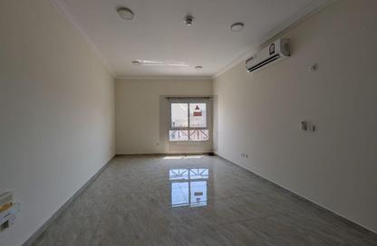 Apartment - 2 - 3 for rent in Muntazah 70 - Al Muntazah - Doha Apartment - 2 - 3 for rent in Muntazah 70 - Al Muntazah - Doha