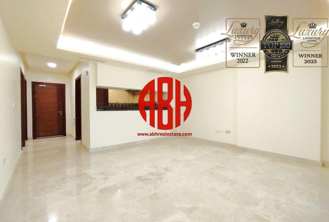 979531 - Property Image 2