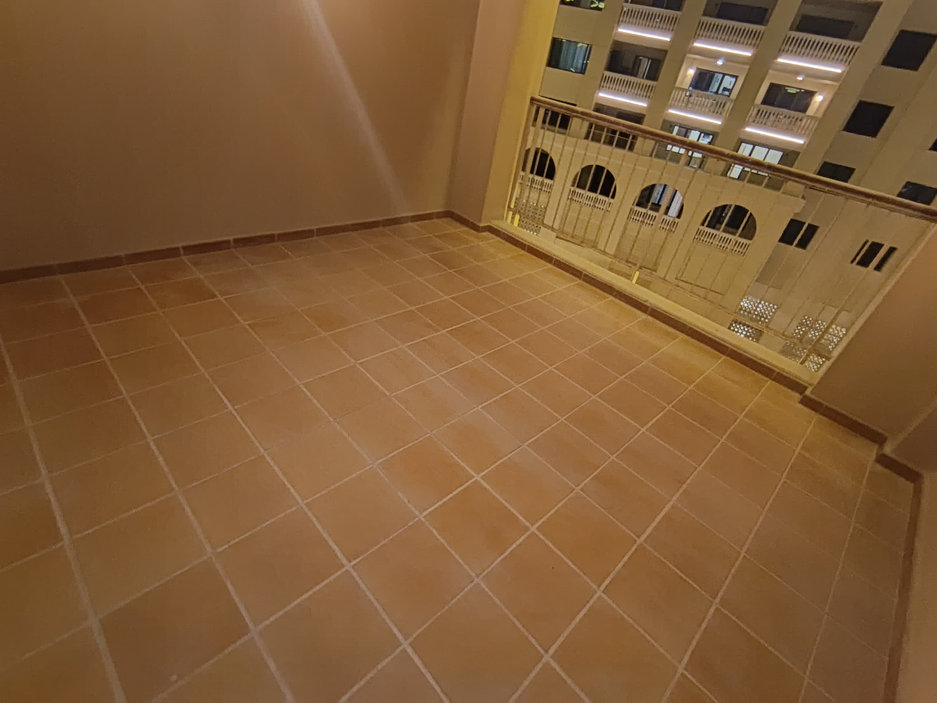 COZY ONE BEDROOM FULLY FURNISHED WITH BALCONY thumbnail 12