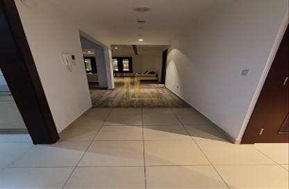 Apartment - 1 Bedroom - 2 Bathrooms for rent in East Porto Drive - Porto Arabia - The Pearl Island - Doha