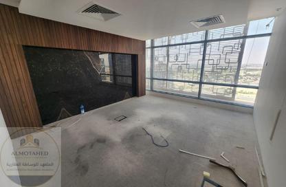 Office Space - Studio - 6 Bathrooms for rent in Marina Tower 02 - Marina District - Lusail