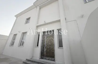 Villa - 5 Bedrooms - 7 Bathrooms for rent in Al Rayyan - Al Rayyan - Doha