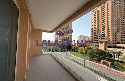 Apartment - 1 Bedroom - 2 Bathrooms for sale in East Porto Drive - Porto Arabia - The Pearl Island - Doha