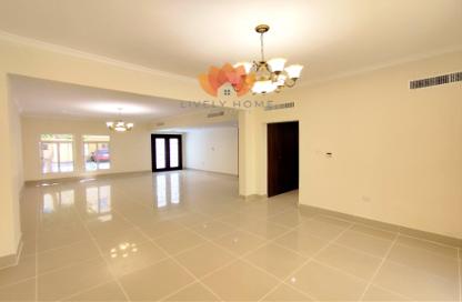 Villa - 4 Bedrooms - 4 Bathrooms for rent in Al Gharrafa - Al Gharrafa - Doha