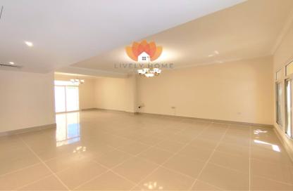 Villa - 4 Bedrooms - 4 Bathrooms for rent in Al Gharrafa - Al Gharrafa - Doha