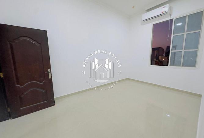 56215655 - Property Image 3