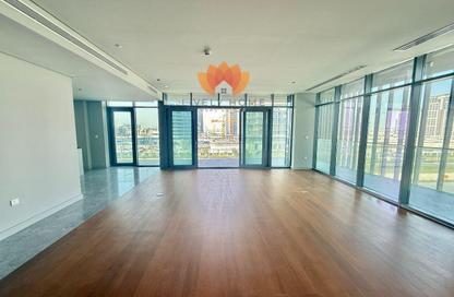 Apartment - 1 Bedroom - 2 Bathrooms for sale in Seef Lusail Tower 1 - Seef Lusail - Lusail City - Lusail