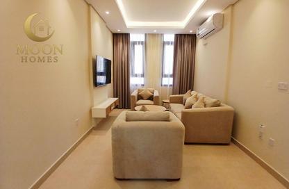 Apartment - 2 - 2 for rent in Umm Ghuwailina 4 - Umm Ghuwailina - Doha