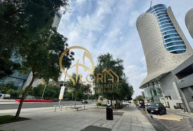 53283721 - Property Image 3