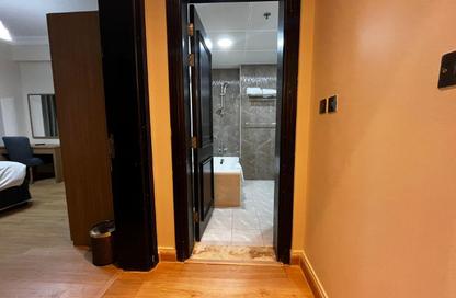 Hotel Apartments - 1 Bedroom - 2 Bathrooms for rent in Musheireb Tower - Musheireb - Musheireb - Doha