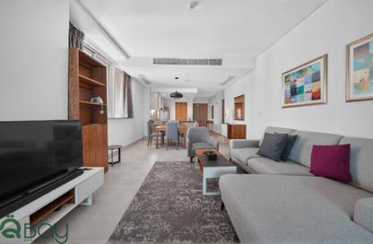 Apartment - 1 Bedroom - 2 Bathrooms for rent in East Porto Drive - Porto Arabia - The Pearl Island - Doha
