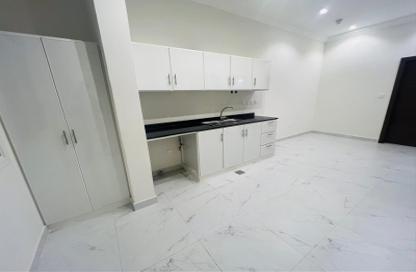 Apartment - 1 Bedroom - 1 Bathroom for rent in Old Airport Road - Old Airport Road - Doha