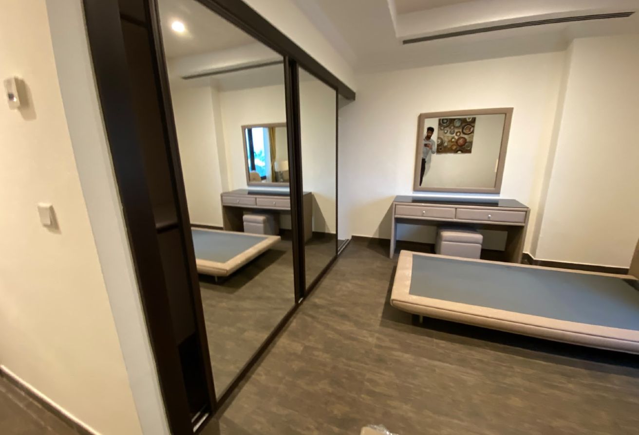 2 BHK Fully Furnished | Porto Arabia | QAR 11,999 thumbnail 11
