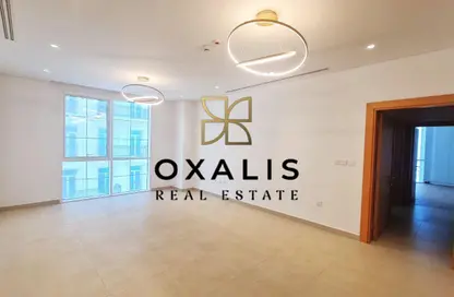 Apartment - 2 Bedrooms - 3 Bathrooms for rent in Floresta Gardens - Floresta Gardens - The Pearl Island - Doha