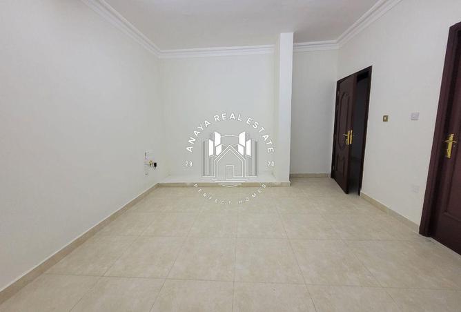 57033852 - Property Image 3