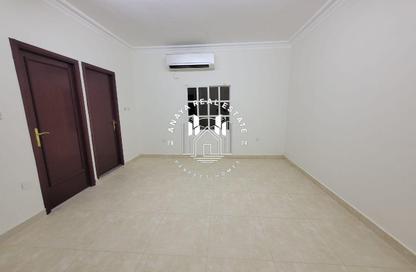 Villa - Studio - 1 Bathroom for rent in Al Nuaija Street - Al Nuaija - Doha Villa - Studio - 1 Bathroom for rent in Al Nuaija Street - Al Nuaija - Doha