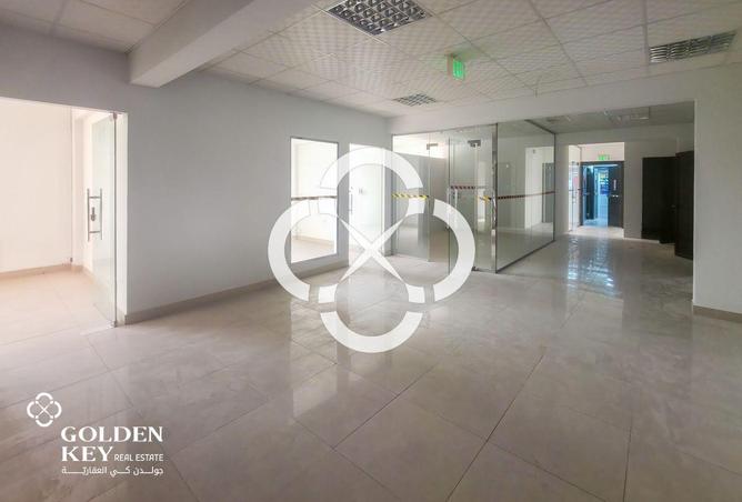 54151251 - صورة العقار 2