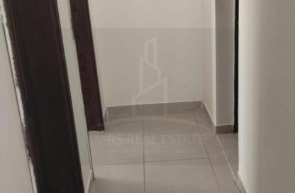 Apartment - 3 Bedrooms - 2 Bathrooms for rent in Bin Omran 35 - Fereej Bin Omran - Doha