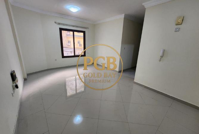 994195 - Property Main Image