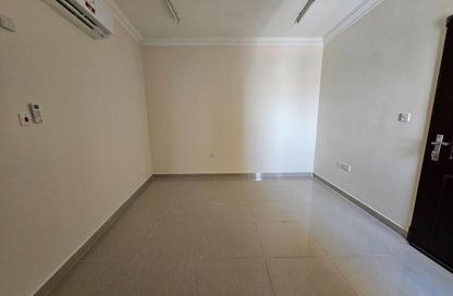 Apartment - 2 Bedrooms - 2 Bathrooms for rent in Old Airport Road - Old Airport Road - Doha
