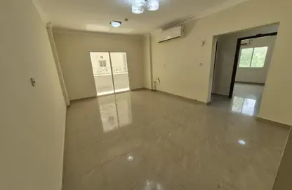 Apartment - 3 Bedrooms - 3 Bathrooms for rent in Bin Omran - Fereej Bin Omran - Doha
