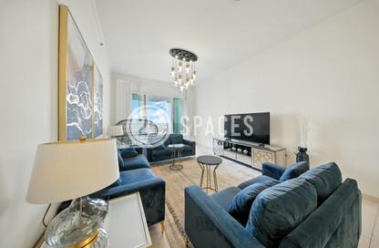Apartment - 2 Bedrooms - 3 Bathrooms for rent in Viva East - Viva Bahriyah - The Pearl Island - Doha