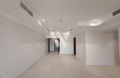 Apartment - 2 Bedrooms - 2 Bathrooms for sale in East Porto Drive - Porto Arabia - The Pearl Island - Doha