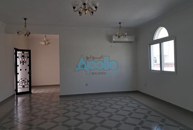61674799 - Property Image 2
