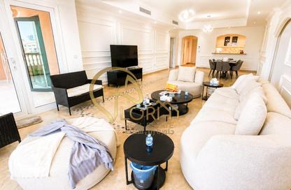 Apartment - 1 Bedroom - 2 Bathrooms for sale in East Porto Drive - Porto Arabia - The Pearl Island - Doha Apartment - 1 Bedroom - 2 Bathrooms for sale in East Porto Drive - Porto Arabia - The Pearl Island - Doha