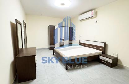 Apartment - Studio - 1 for rent in Al Duhail - Al Duhail - Doha