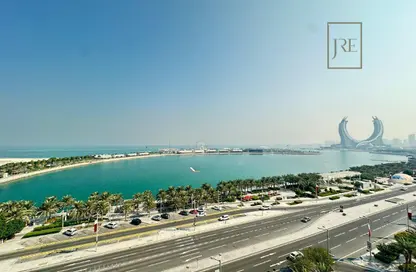 Apartment - 2 Bedrooms - 4 Bathrooms for rent in Marina District - Lusail