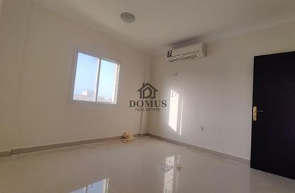 Apartment - 2 Bedrooms - 2 Bathrooms for rent in Tadmur Street - Old Airport Road - Doha