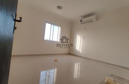 Apartment - 2 Bedrooms - 2 Bathrooms for rent in Tadmur Street - Old Airport Road - Doha