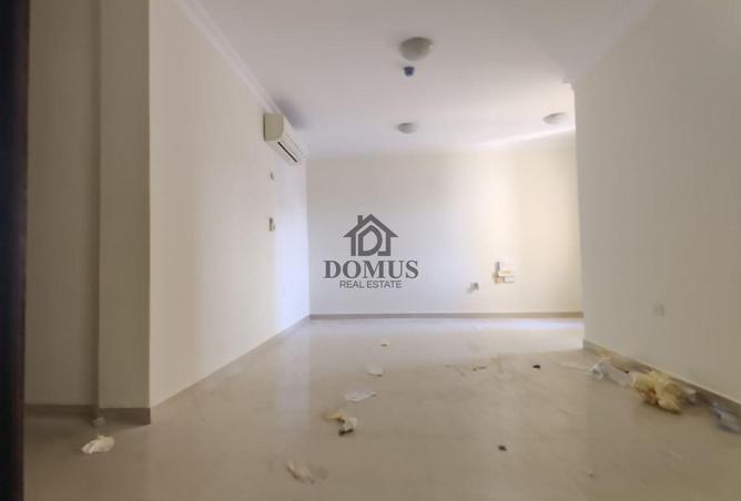 60837719 - Property Main Image