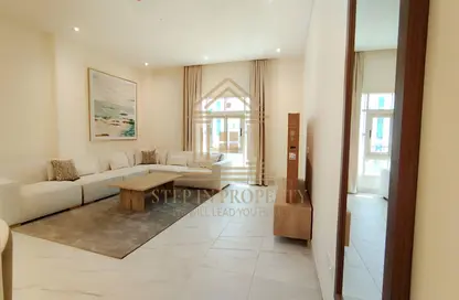 Apartment - 1 Bedroom - 2 Bathrooms for rent in Giardino Gardens - Giardino Villas - The Pearl Island - Doha Apartment - 1 Bedroom - 2 Bathrooms for rent in Giardino Gardens - Giardino Villas - The Pearl Island - Doha
