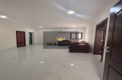 Apartment - 1 Bedroom - 1 Bathroom for rent in Fereej Bin Mahmoud South - Fereej Bin Mahmoud - Doha