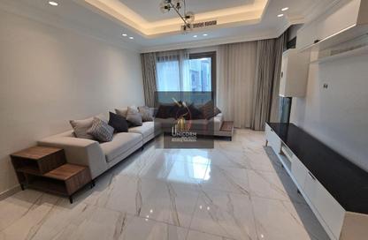 Apartment - 2 Bedrooms - 2 Bathrooms for rent in Giardino Apartments - The Pearl Island - Doha