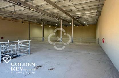 Warehouse - Studio for rent in East Industrial Street - Birkat Al Awamer - Al Wakra