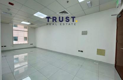 Office Space - Studio - 1 Bathroom for rent in Old Salata - Salata - Doha