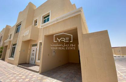 Villa - 6 Bedrooms - 5 Bathrooms for rent in Al Kheesa - Al Kheesa - Umm Salal Mohammed