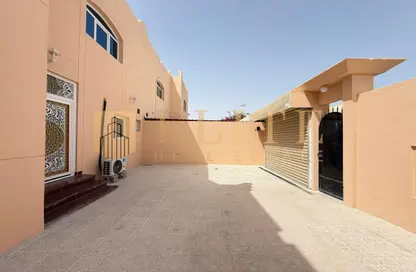 Villa - 5 Bedrooms - 5 Bathrooms for rent in Star Villas - Muaither South - Muaither Area - Doha