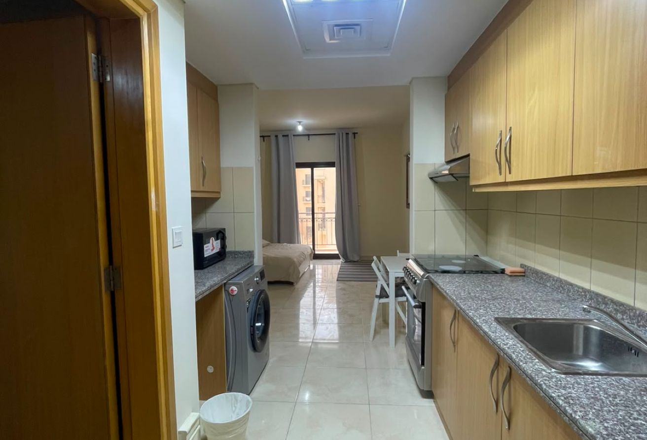 LAVISH STUDIO FULLY FURNISHED IN FOXHILLS @ 4695 thumbnail 4