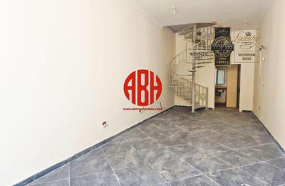 Shop - Studio - 2 Bathrooms for rent in Musheireb Tower - Musheireb - Musheireb - Doha
