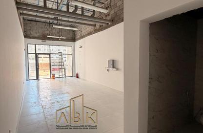 Shop - Studio - 1 Bathroom for rent in Al Waab Street - Al Waab - Doha